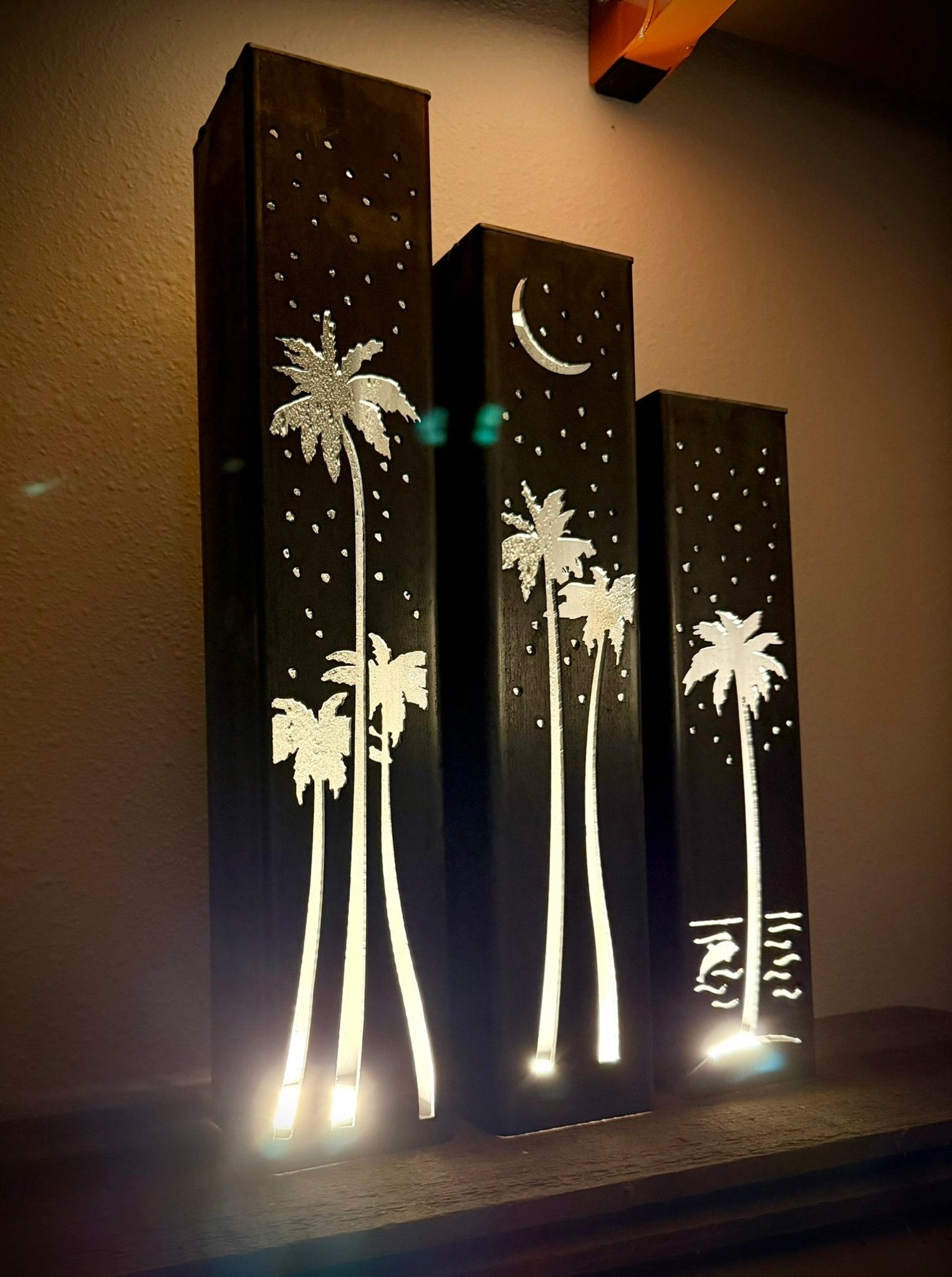 Palm Trees Under the Stars Steel Luminary — Indoor Decorative Light